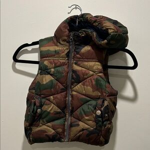 Zara Kids Camouflage Puffer Vest